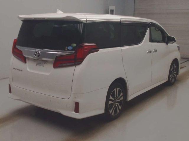 TOYOTA ALPHARD 2018