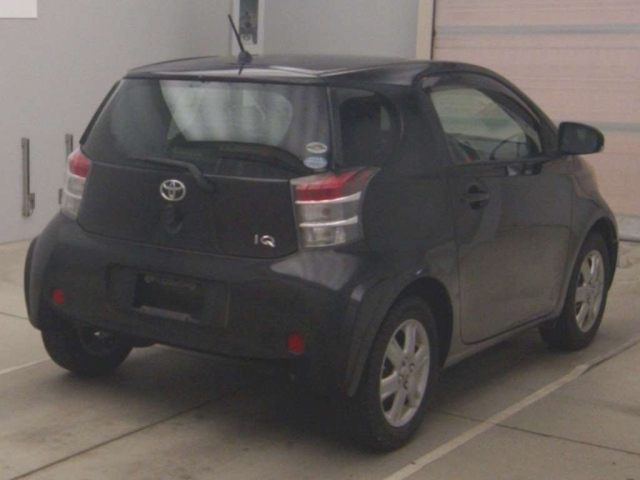 TOYOTA IQ 2009