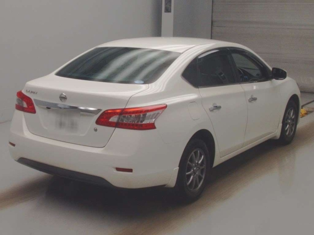 NISSAN SYLPHY 2013