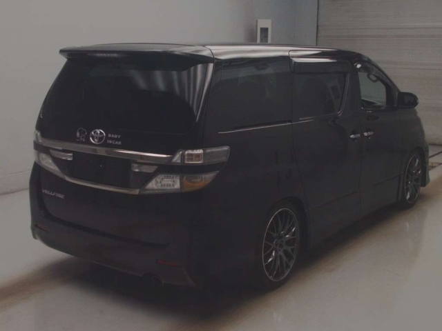 TOYOTA VELLFIRE 2012