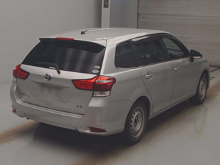 TOYOTA COROLLA FIELDER 2018