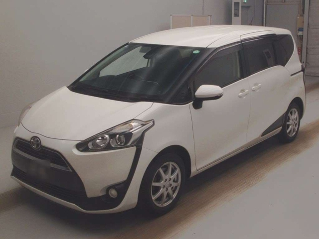 TOYOTA SIENTA 2016