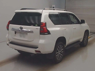 TOYOTA LAND CRUISER PRADO 2020