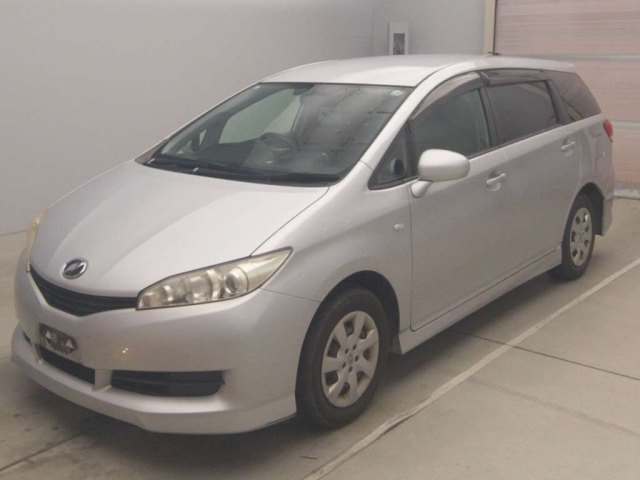 TOYOTA WISH 2009