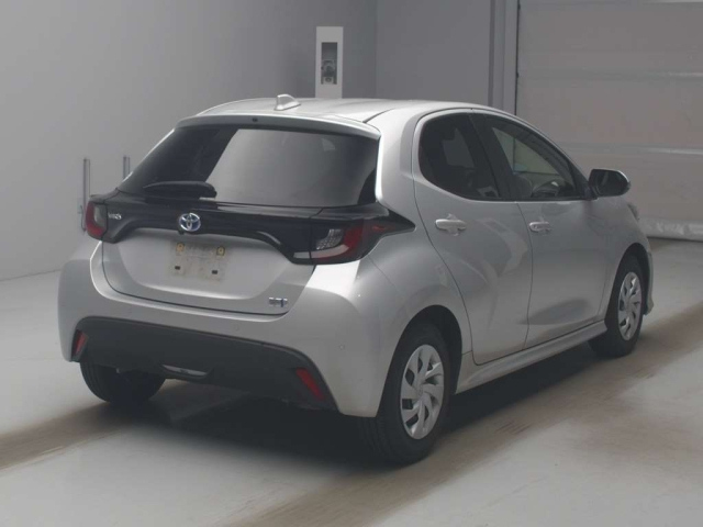 TOYOTA YARIS 2021