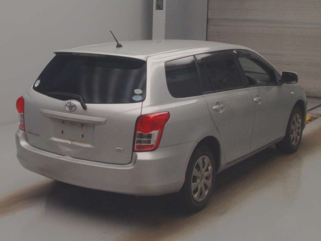 TOYOTA COROLLA FIELDER 2010