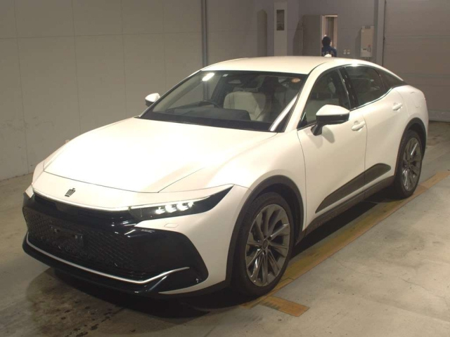 TOYOTA CROWN CROSSOVER 2023