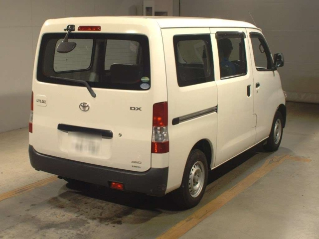 TOYOTA LITE ACE VAN 2017