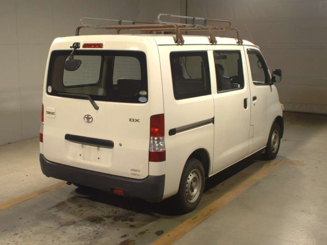 TOYOTA TOWN ACE VAN 2016