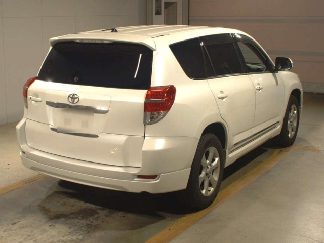 TOYOTA VANGUARD 2011