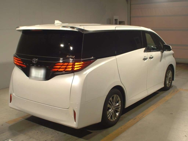 TOYOTA ALPHARD 2025