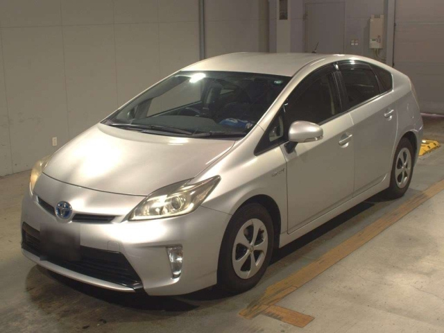 TOYOTA PRIUS 2012