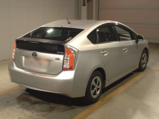 TOYOTA PRIUS 2012