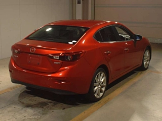 MAZDA AXELA 2017