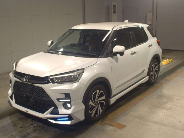 TOYOTA RAIZE 2021
