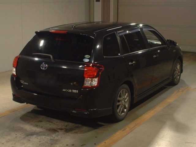 TOYOTA COROLLA FIELDER 2014