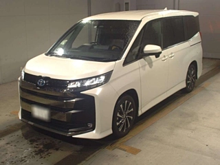 TOYOTA NOAH 2023