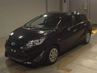 TOYOTA AQUA 2019