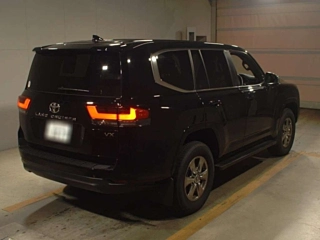 TOYOTA LAND CRUISER 2023