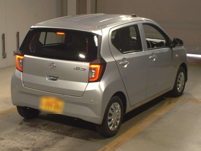 DAIHATSU MIRA E S 2024