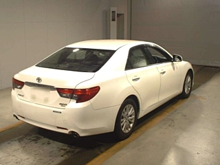 TOYOTA MARK X 2012