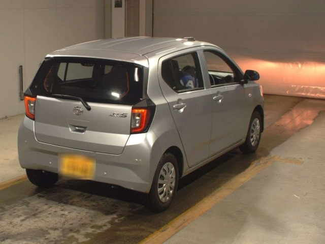 DAIHATSU MIRA E S 2024