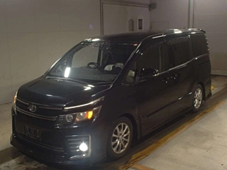 TOYOTA VOXY 2014