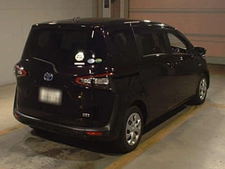 TOYOTA SIENTA 2018