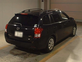 TOYOTA COROLLA FIELDER 2015