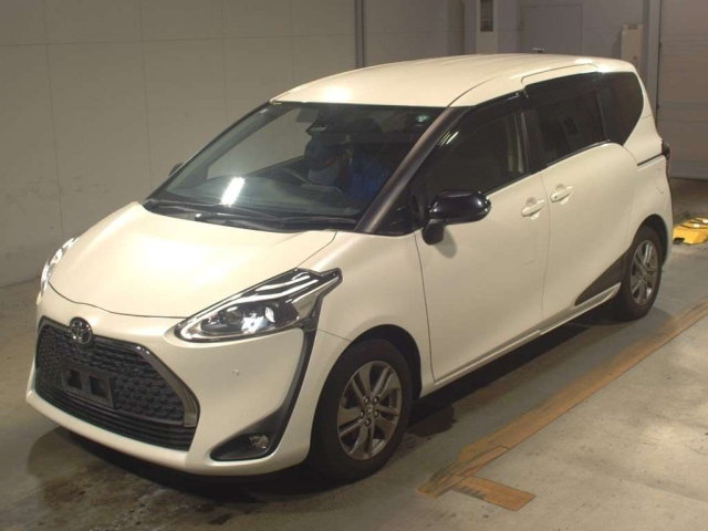 TOYOTA SIENTA 2021