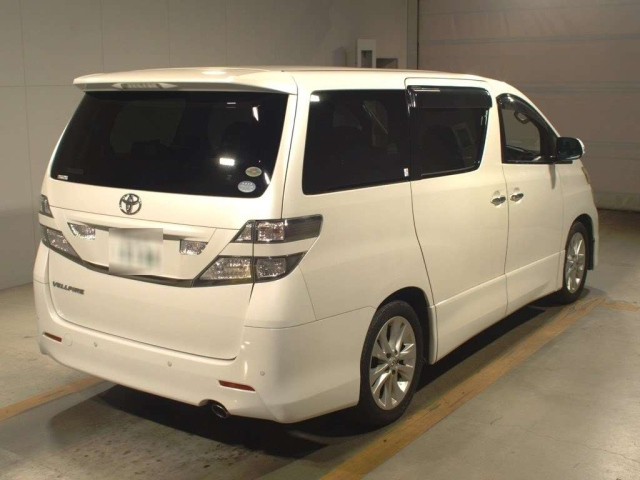 TOYOTA VELLFIRE 2009