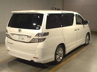 TOYOTA VELLFIRE 2009