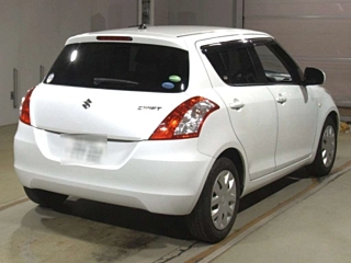 SUZUKI SWIFT 2013