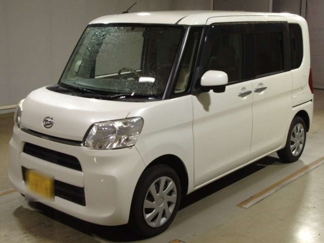 DAIHATSU TANTO 2014