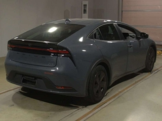 TOYOTA PRIUS 2023