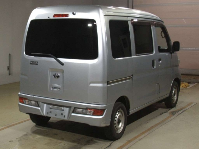 TOYOTA PIXIS VAN 2020