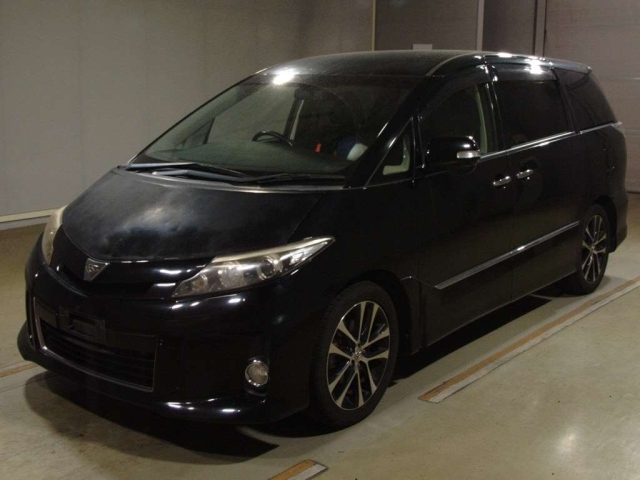 TOYOTA ESTIMA 2013