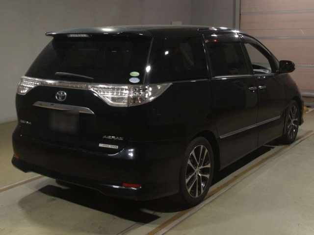 TOYOTA ESTIMA 2013