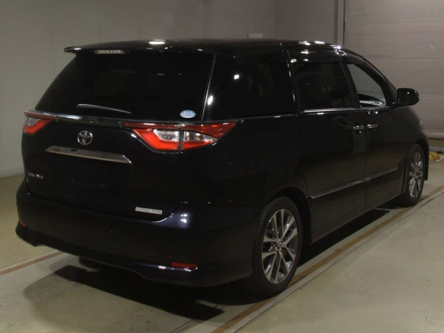 TOYOTA ESTIMA 2018