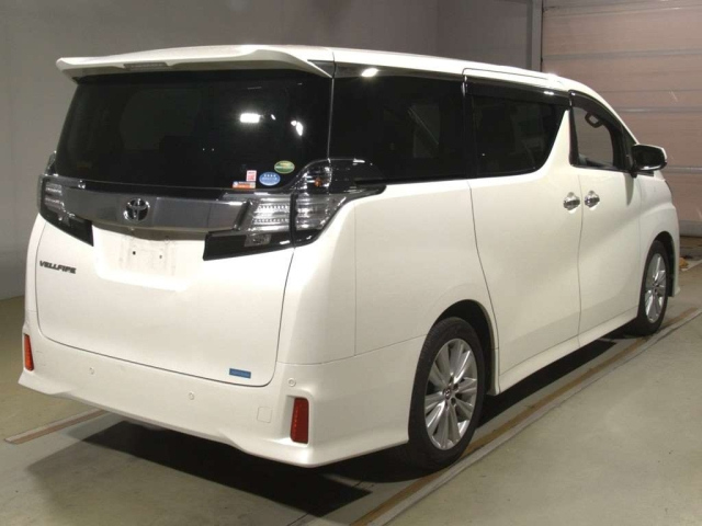 TOYOTA VELLFIRE 2015