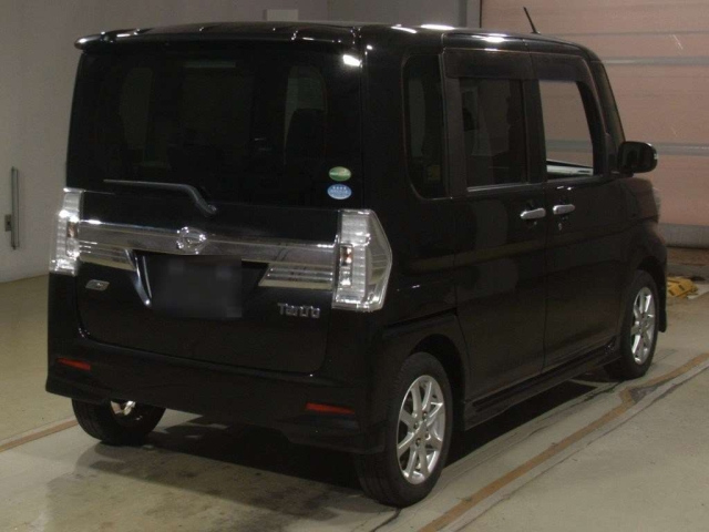 DAIHATSU TANTO 2014
