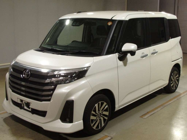 TOYOTA ROOMY 2024