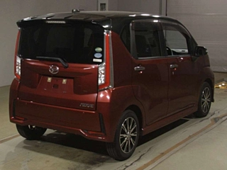 DAIHATSU MOVE 2015