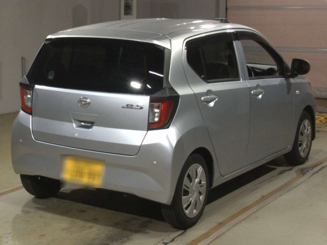 DAIHATSU MIRA E S 2022