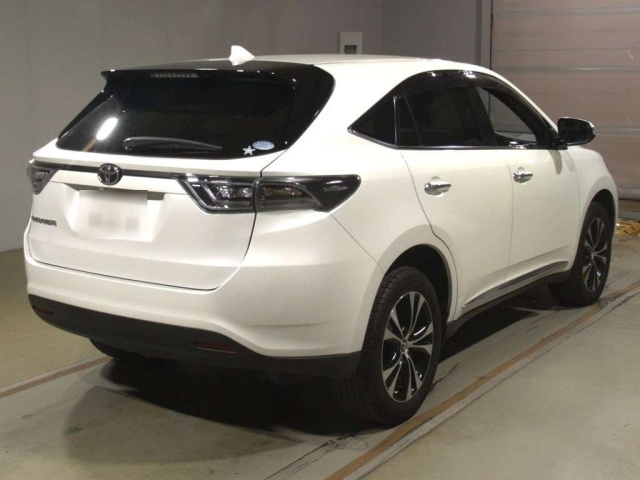 TOYOTA HARRIER 2016