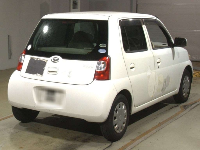 DAIHATSU ESSE 2010