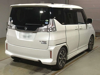 SUZUKI SOLIO 2015