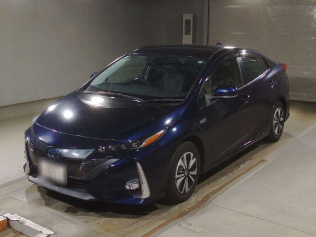 TOYOTA PRIUS PHV 2019