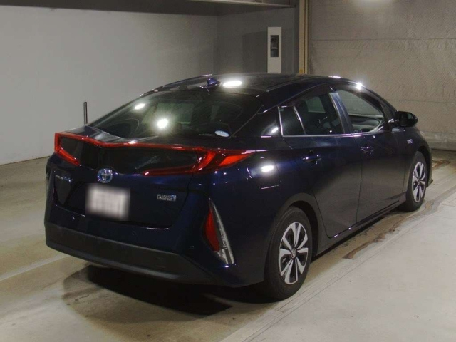 TOYOTA PRIUS PHV 2019