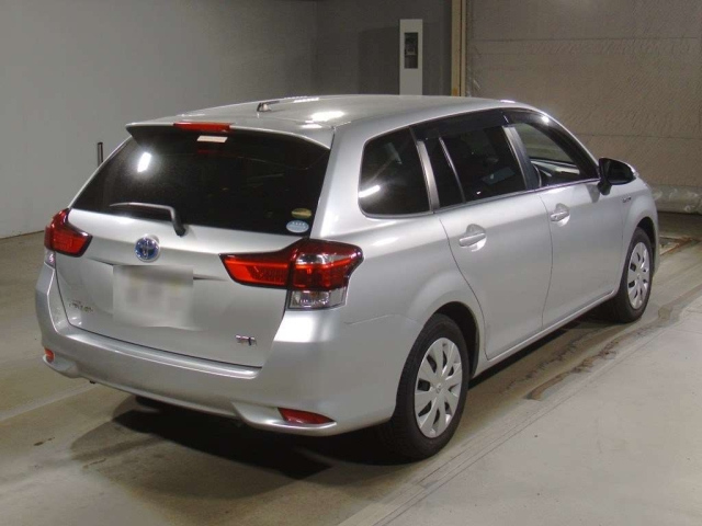 TOYOTA COROLLA FIELDER 2017